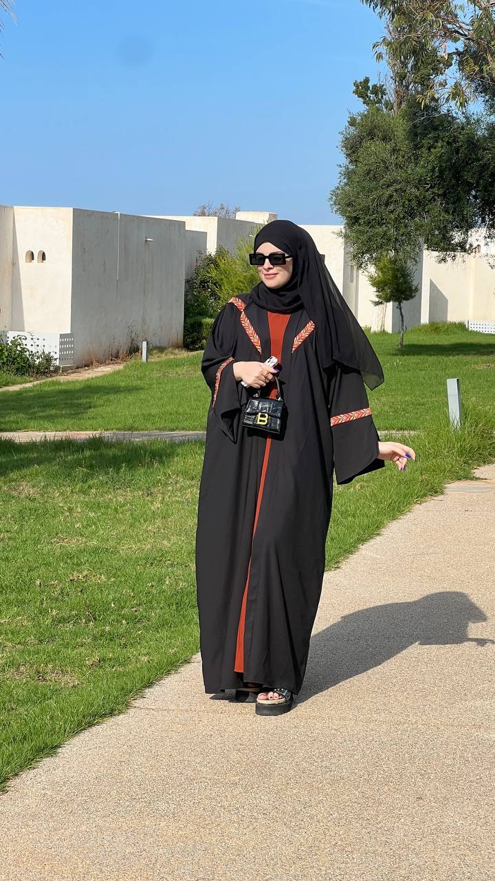 Ensemble Anya (Abaya + Robe)