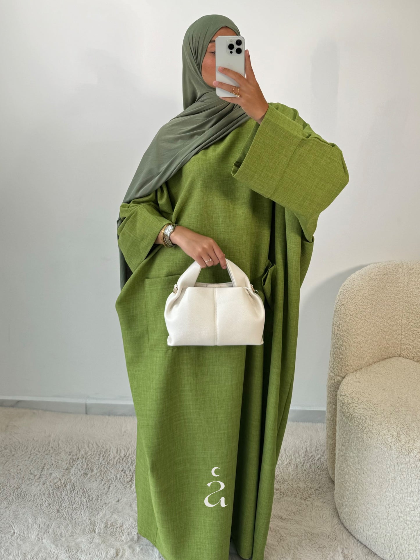 Abaya Anya